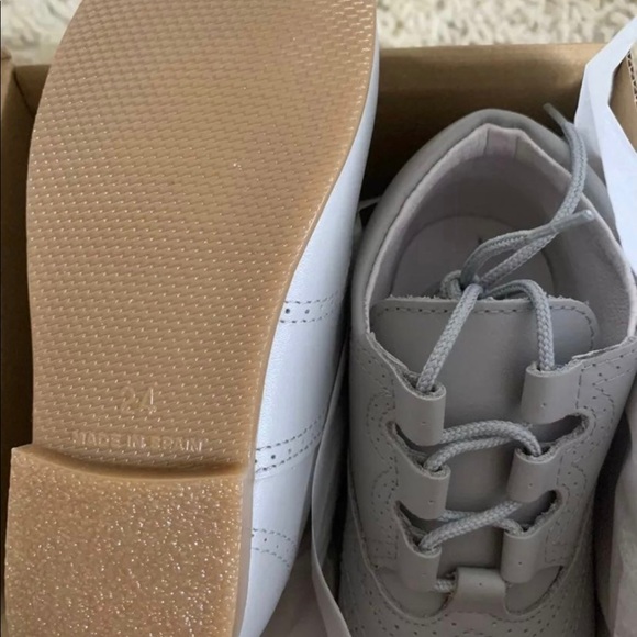 NIB Pepa And Co Girls Gray Leather Booties Size EU 24. Made In Spain - Picture 6 of 6